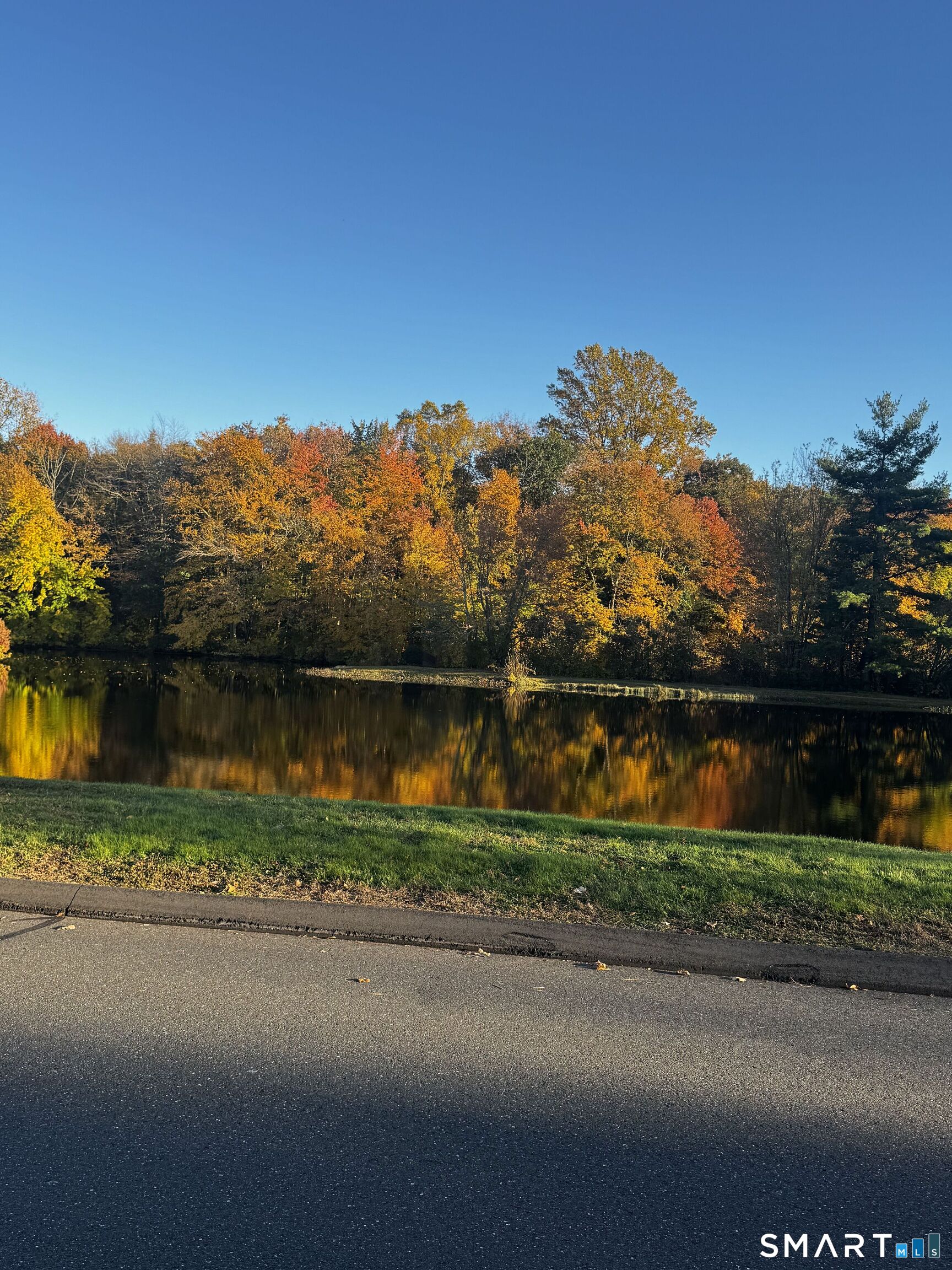 6 Cascade Circle Monroe CT 06468