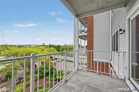 43 Harbor Drive Stamford CT 06902