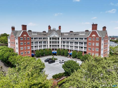 43 Harbor Drive Stamford CT 06902