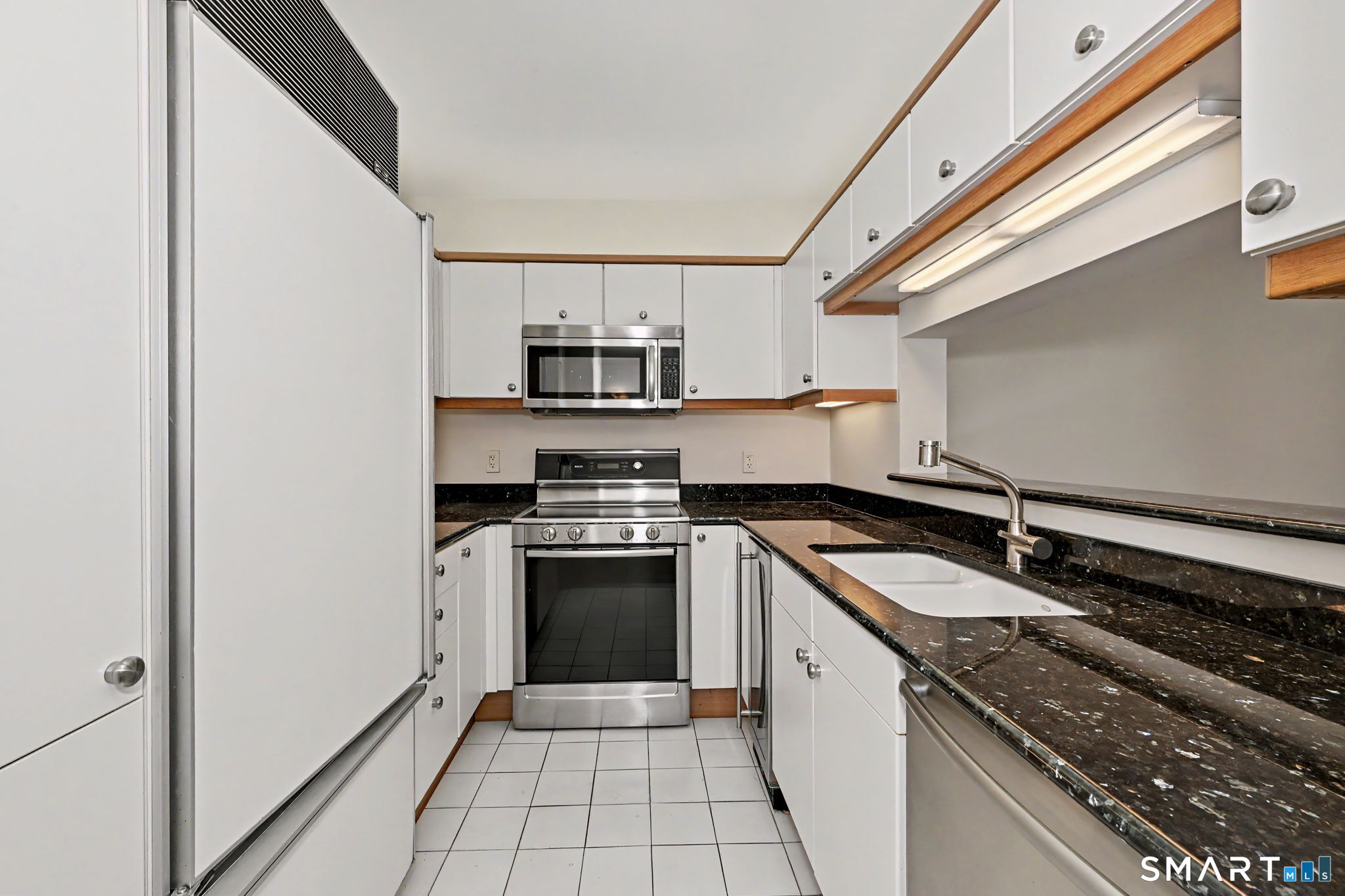 43 Harbor Drive Stamford CT 06902