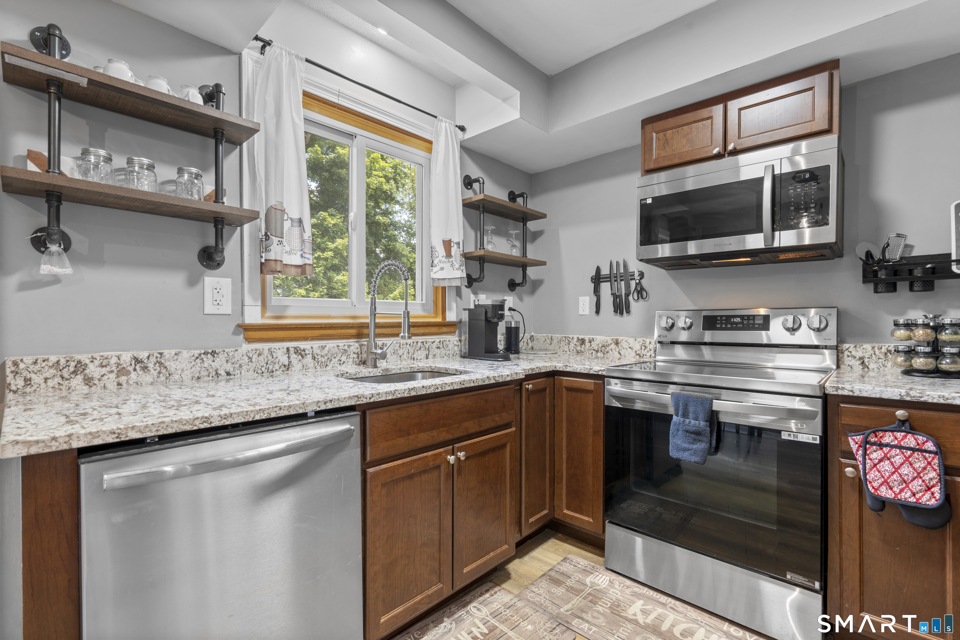 69 Long Street New Britain CT 06051