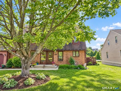 117 Colonial Hill Drive Wallingford CT 06492