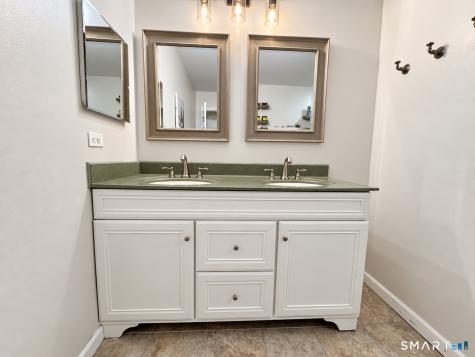 117 Colonial Hill Drive Wallingford CT 06492