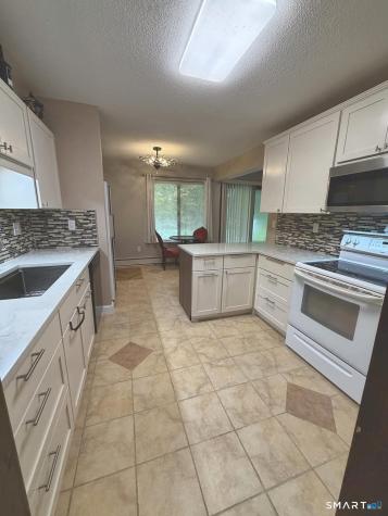 62 Woodland Drive Cromwell CT 06416