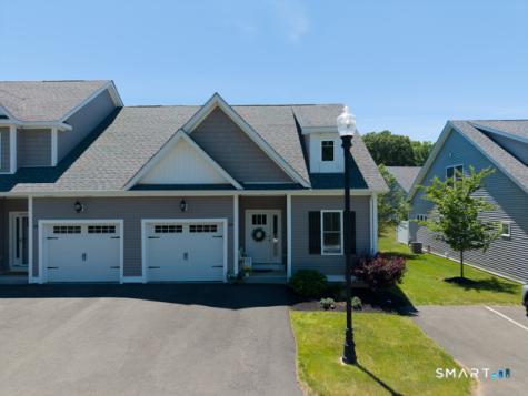 28 South Lakeside Drive Orange CT 06477