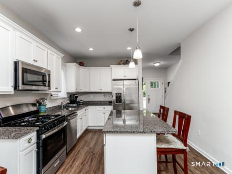28 South Lakeside Drive Orange CT 06477