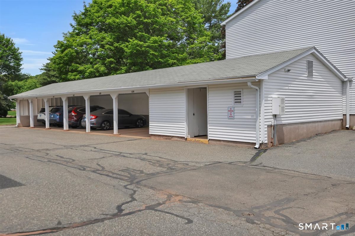 65A Ambassador Drive Manchester CT 06042
