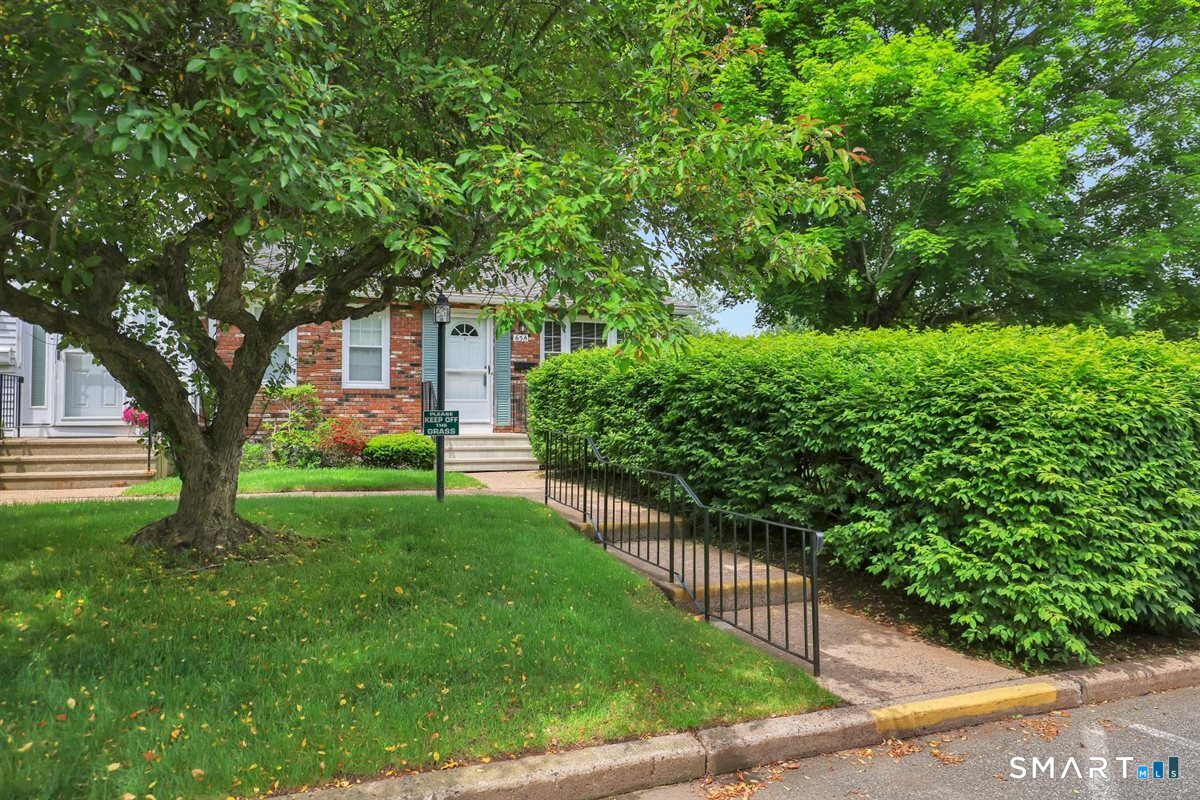 65A Ambassador Drive Manchester CT 06042