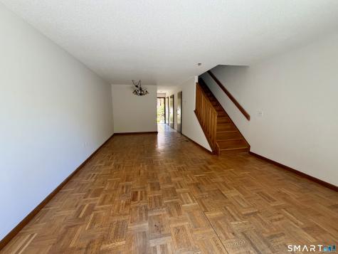 38 Courtland Drive Groton CT 06340