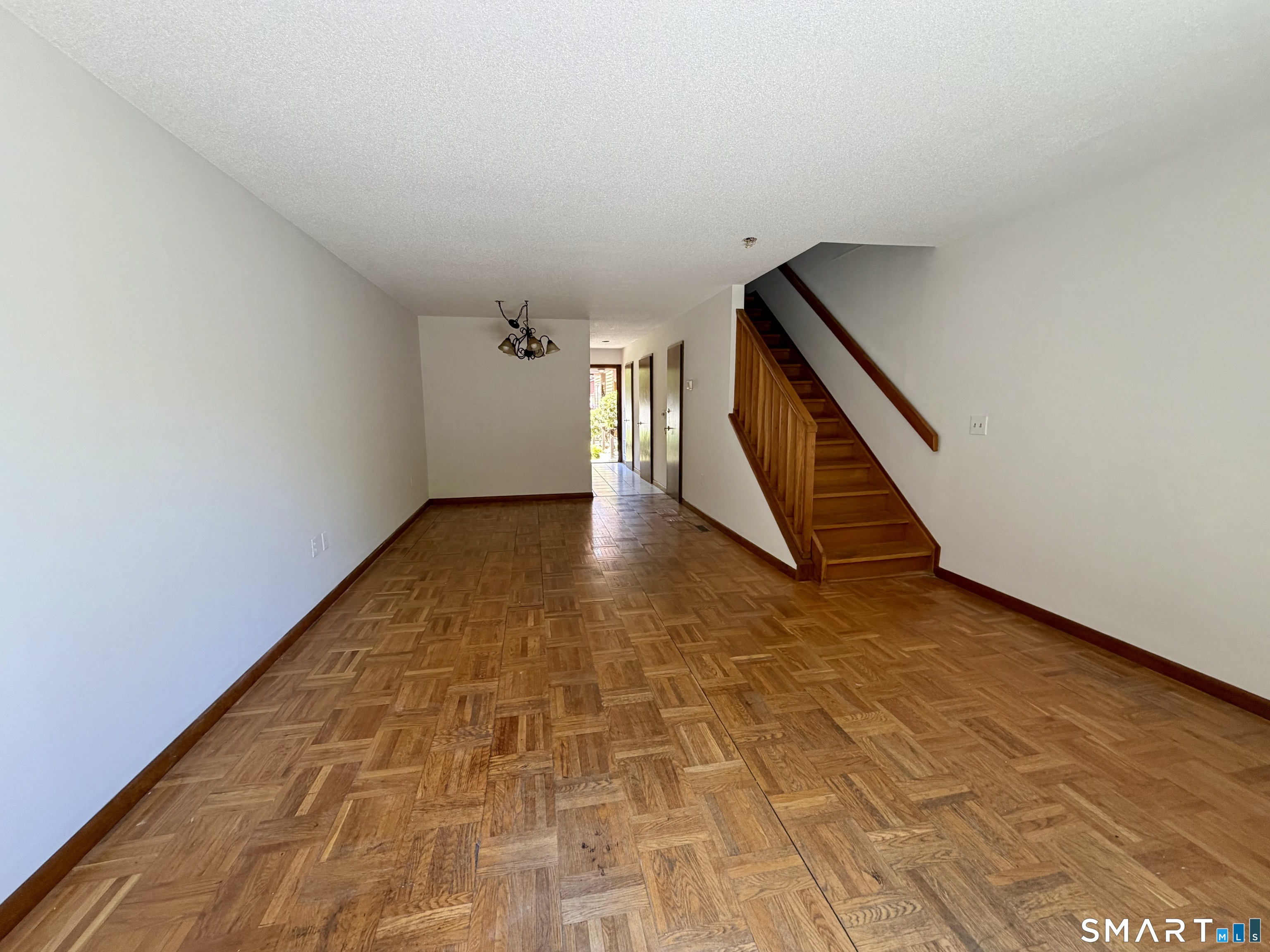 38 Courtland Drive Groton CT 06340