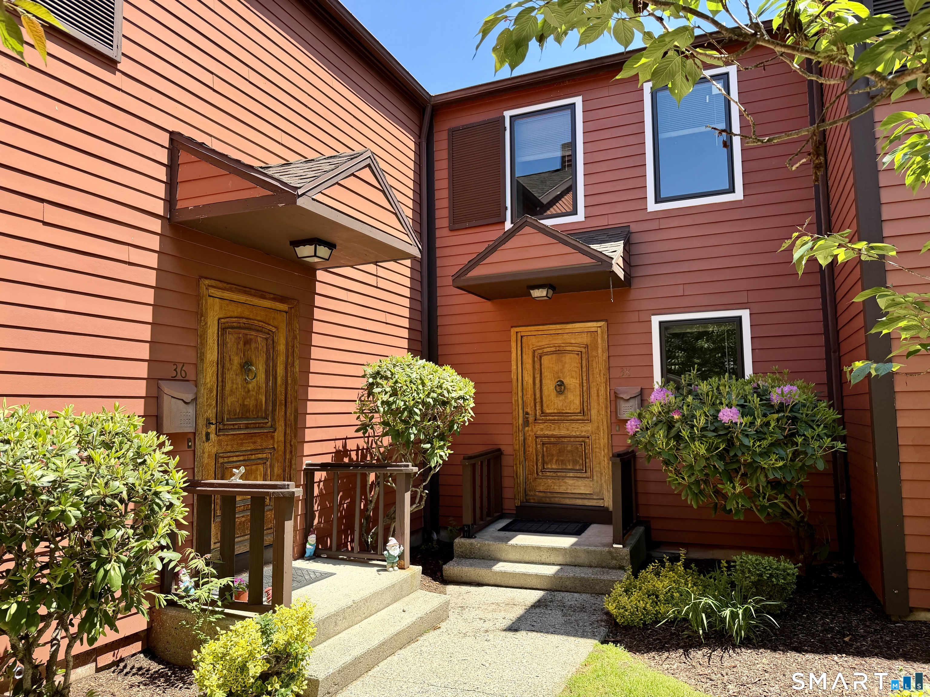 38 Courtland Drive Groton CT 06340