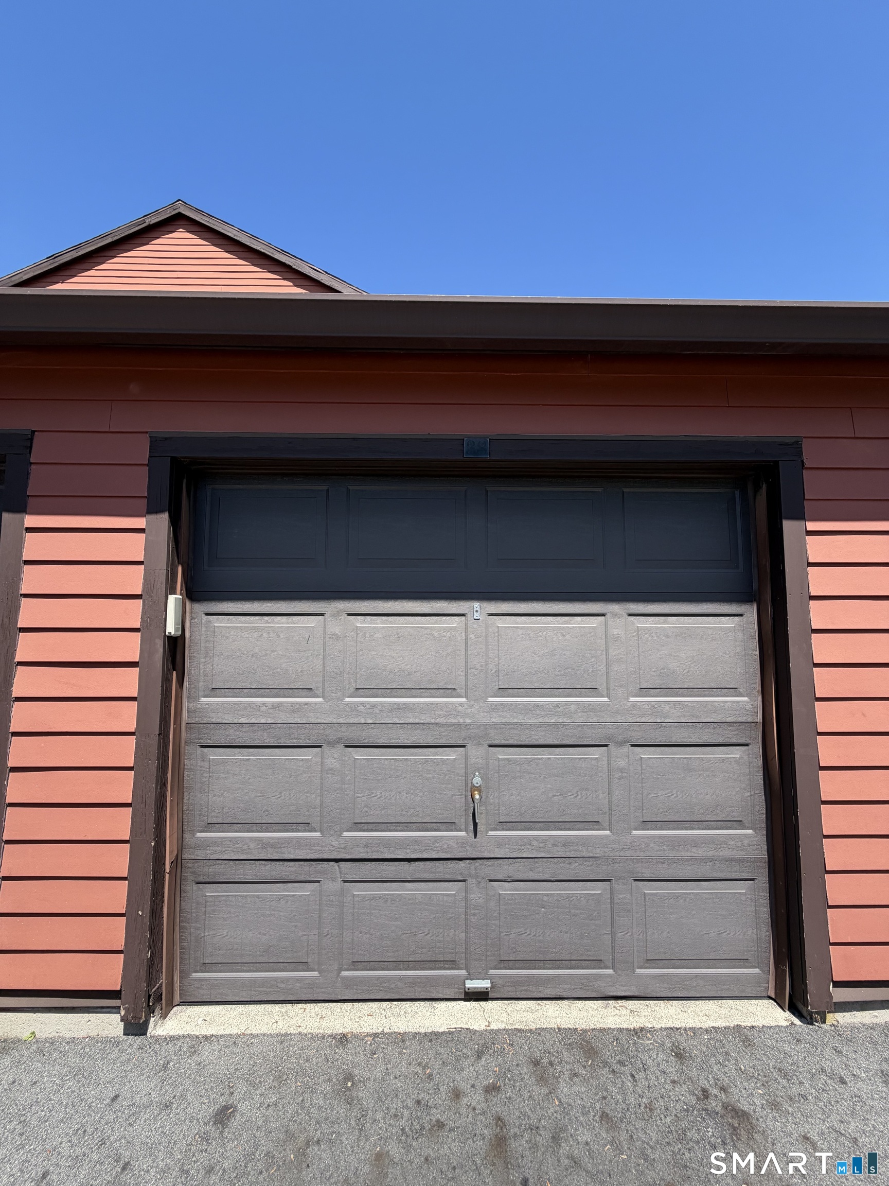 38 Courtland Drive Groton CT 06340