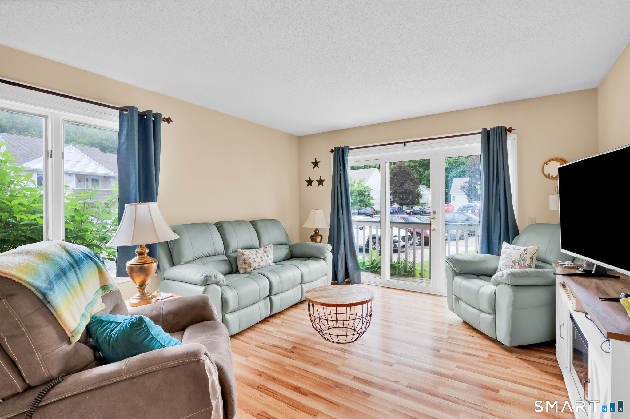 43 Millbrook Court Newington CT 06111