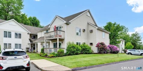 43 Millbrook Court Newington CT 06111