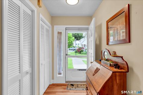 43 Millbrook Court Newington CT 06111