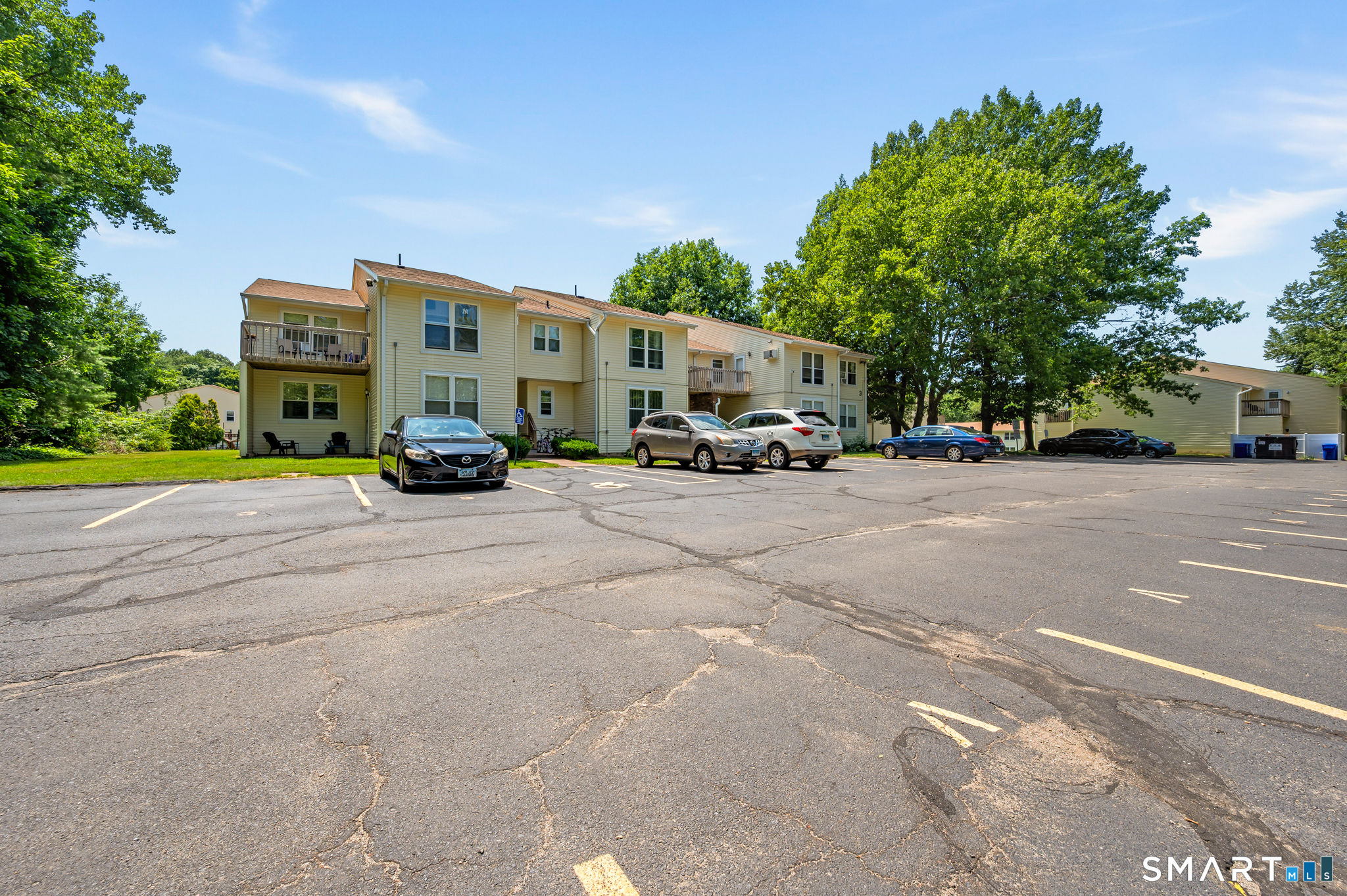 949 Pleasant Valley Road South Windsor CT 06074