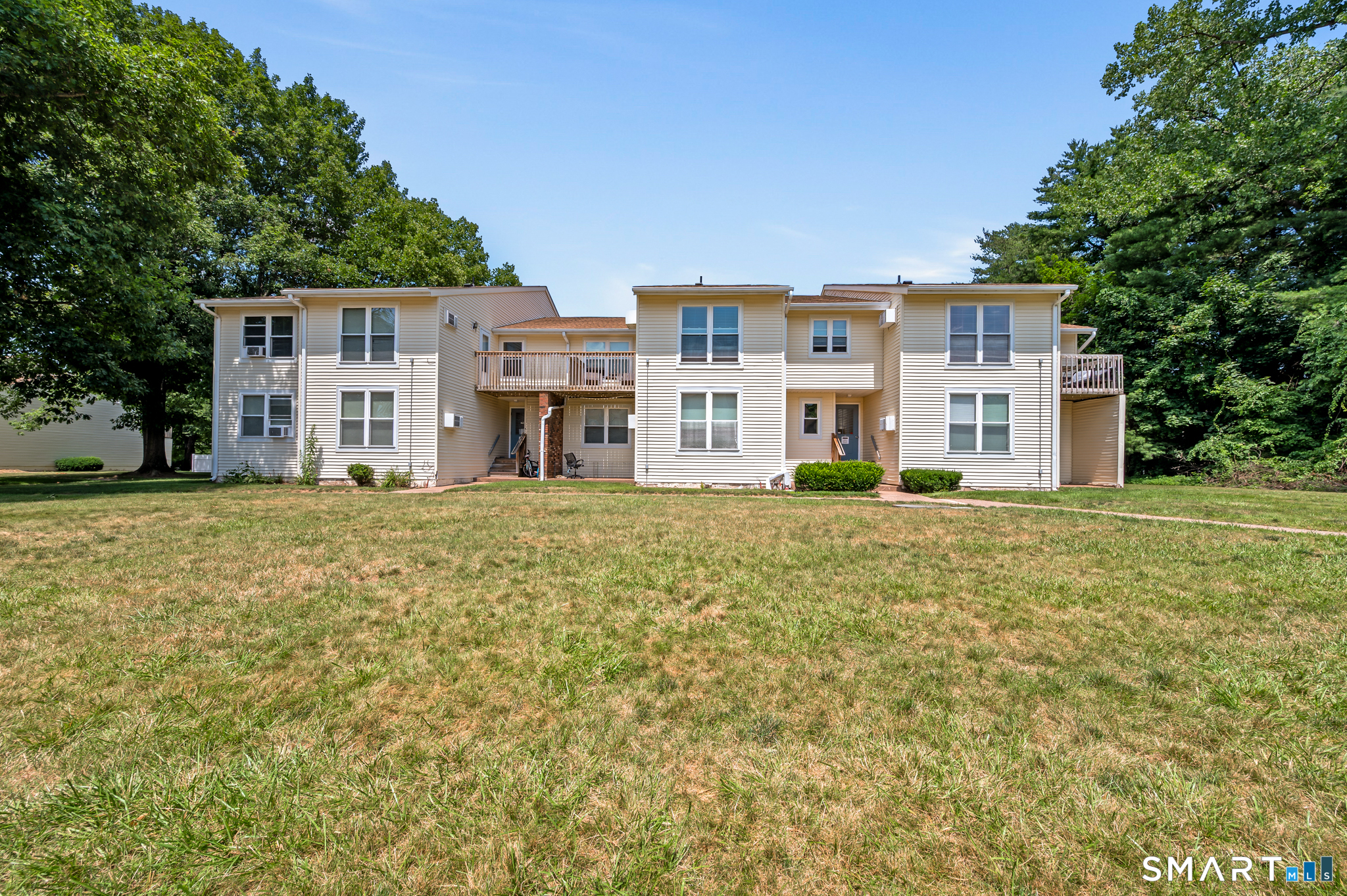 949 Pleasant Valley Road South Windsor CT 06074