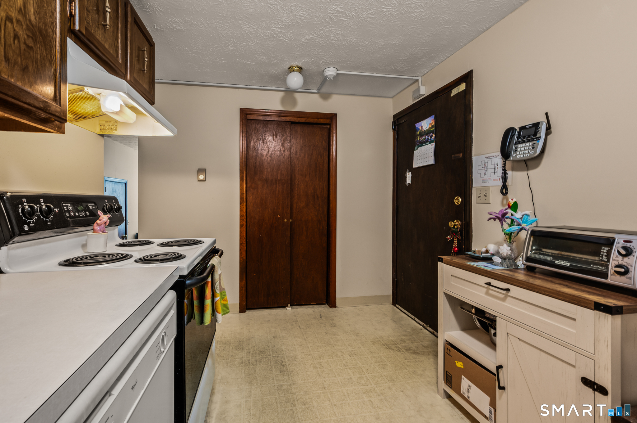 949 Pleasant Valley Road South Windsor CT 06074