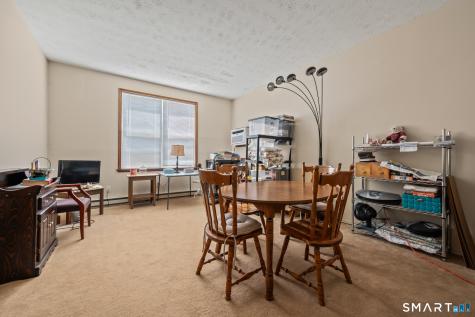949 Pleasant Valley Road South Windsor CT 06074
