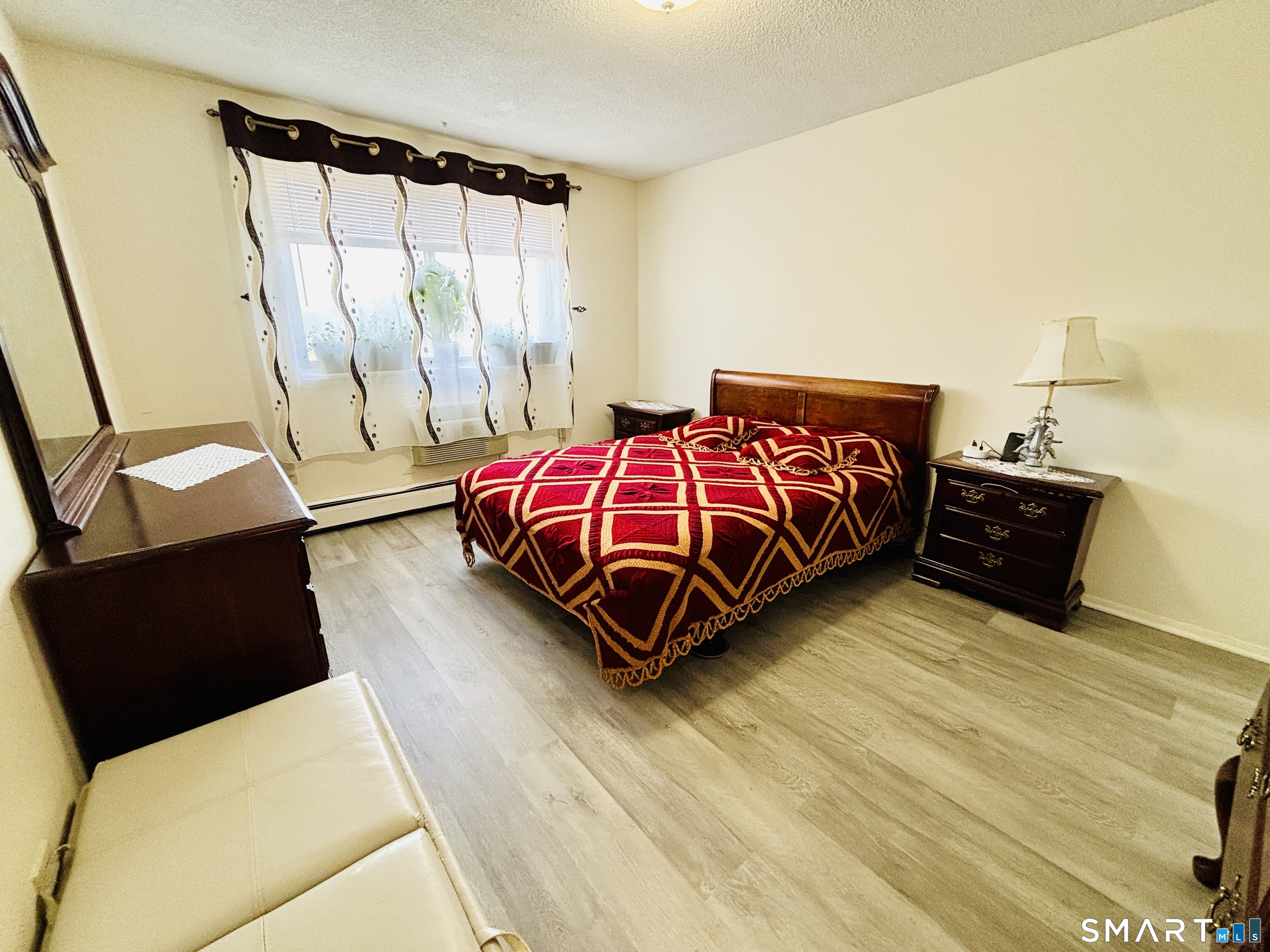 1168 Main Street Stratford CT 06615