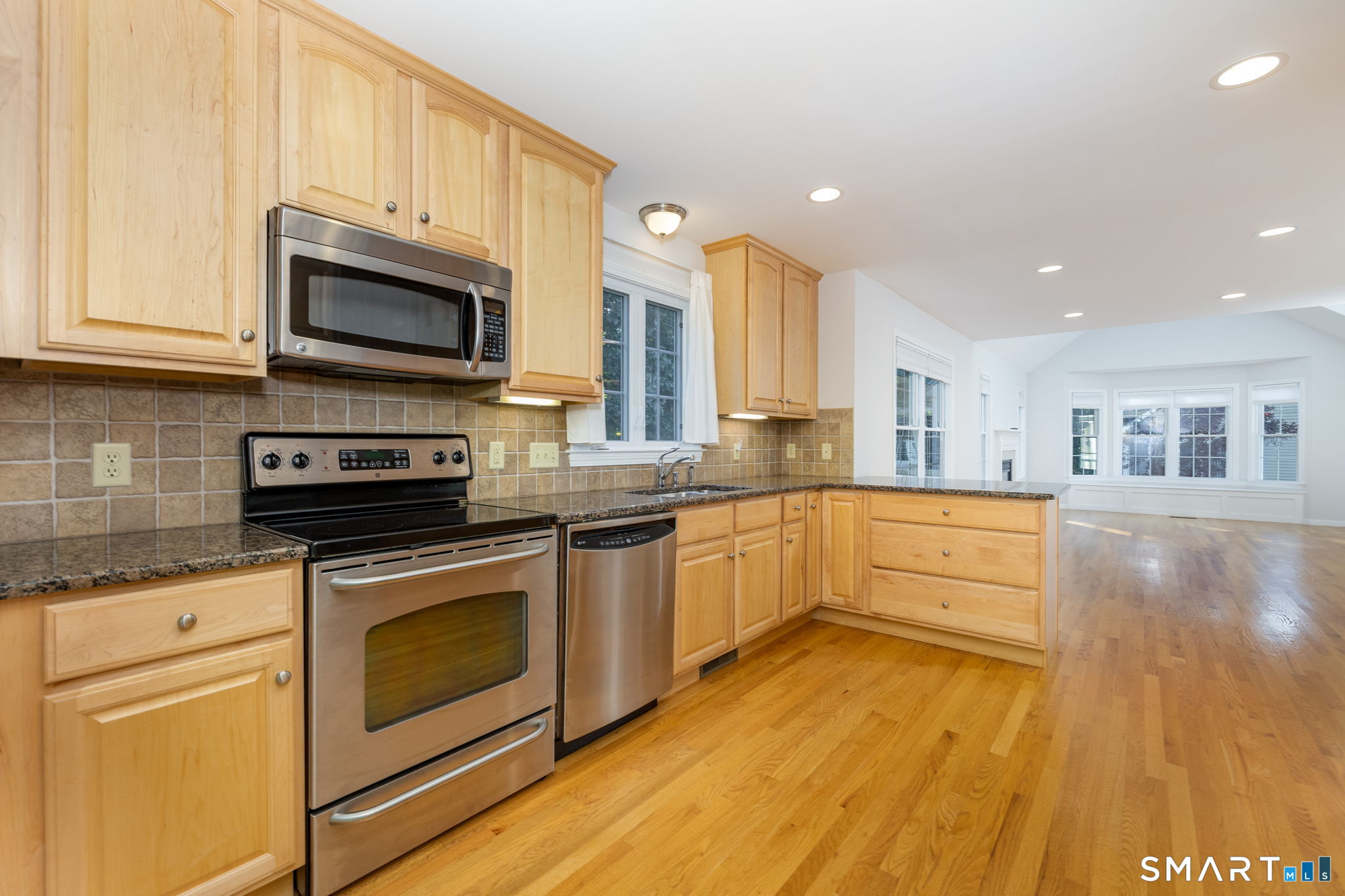 10 Lantern Lane Vernon CT 06066