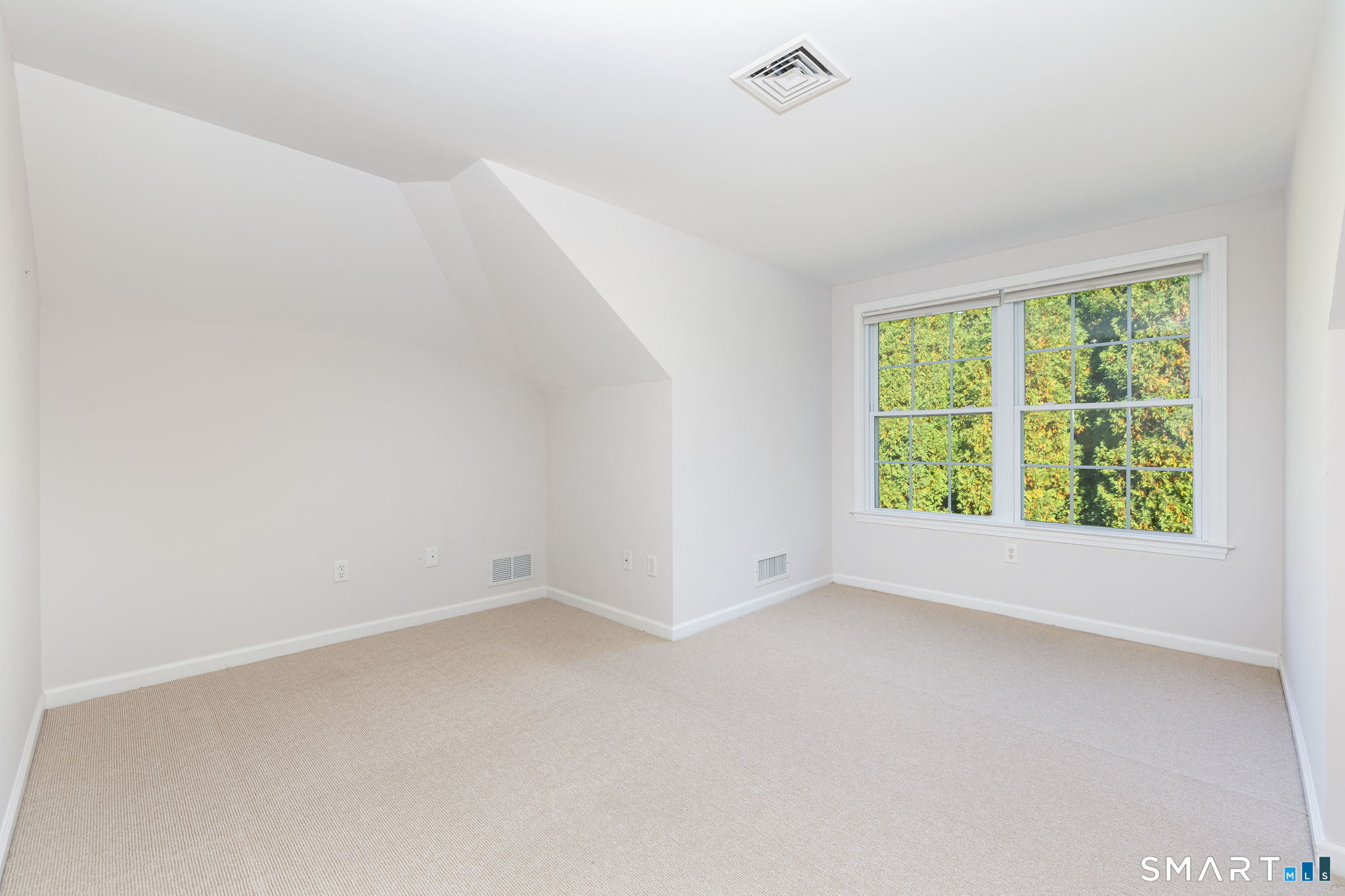 10 Lantern Lane Vernon CT 06066