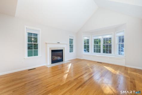10 Lantern Lane Vernon CT 06066