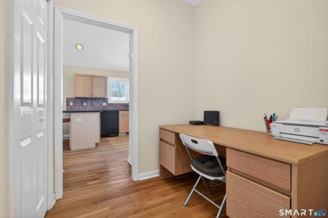 10 Trout Brook Circle Newtown CT 06470