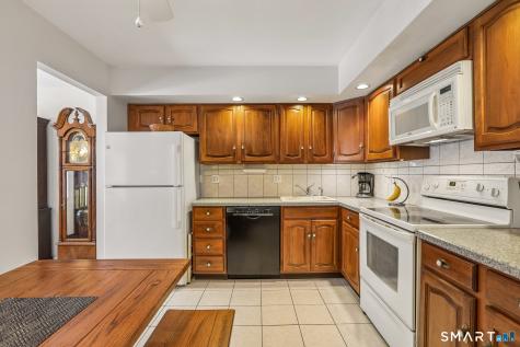 2 Tara Drive Brookfield CT 06804