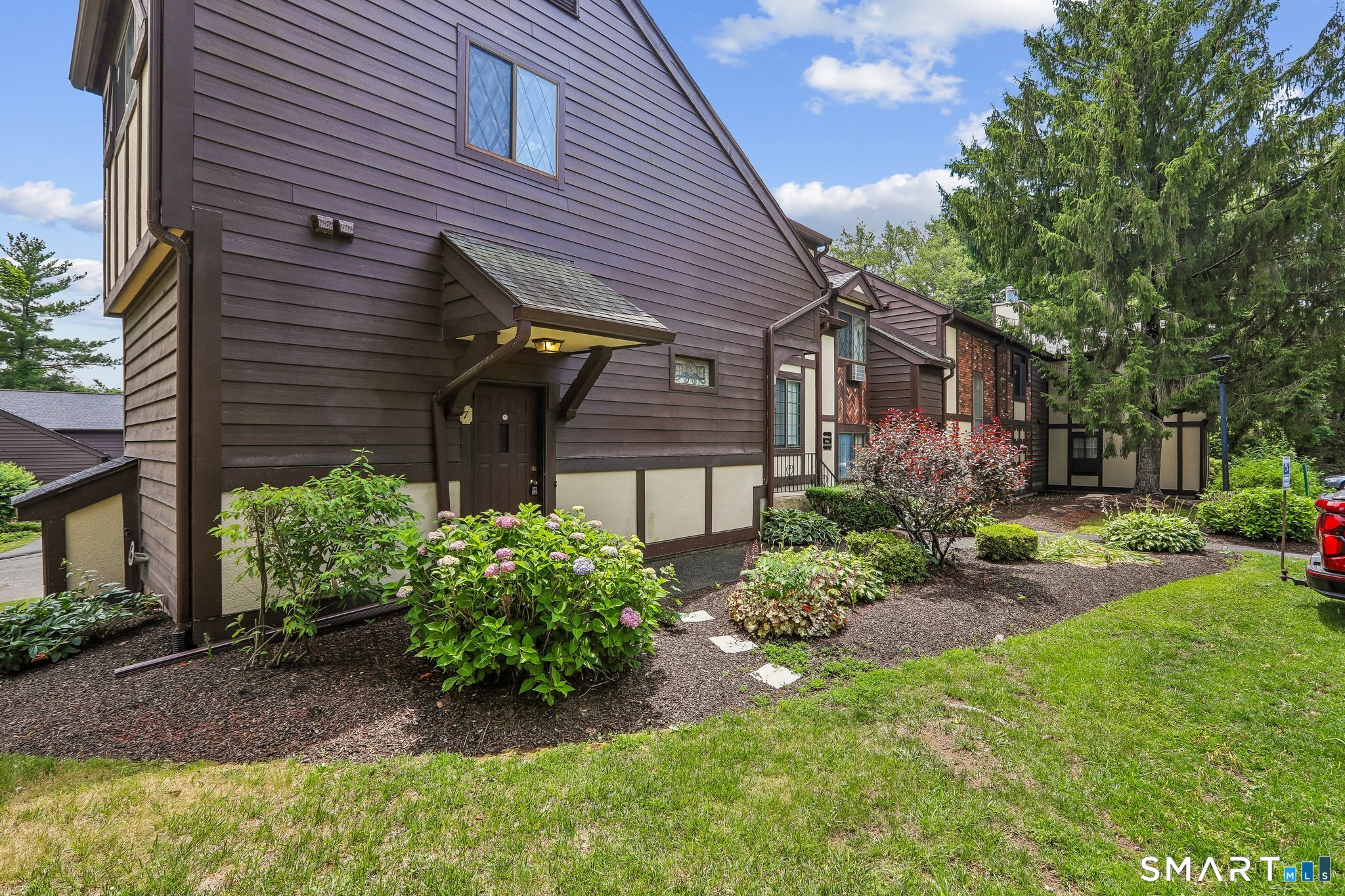 2 Tara Drive Brookfield CT 06804