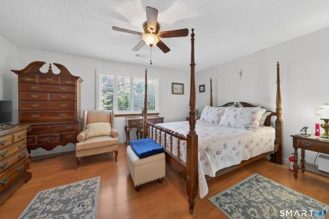 40 Foxon Hill Road New Haven CT 06513