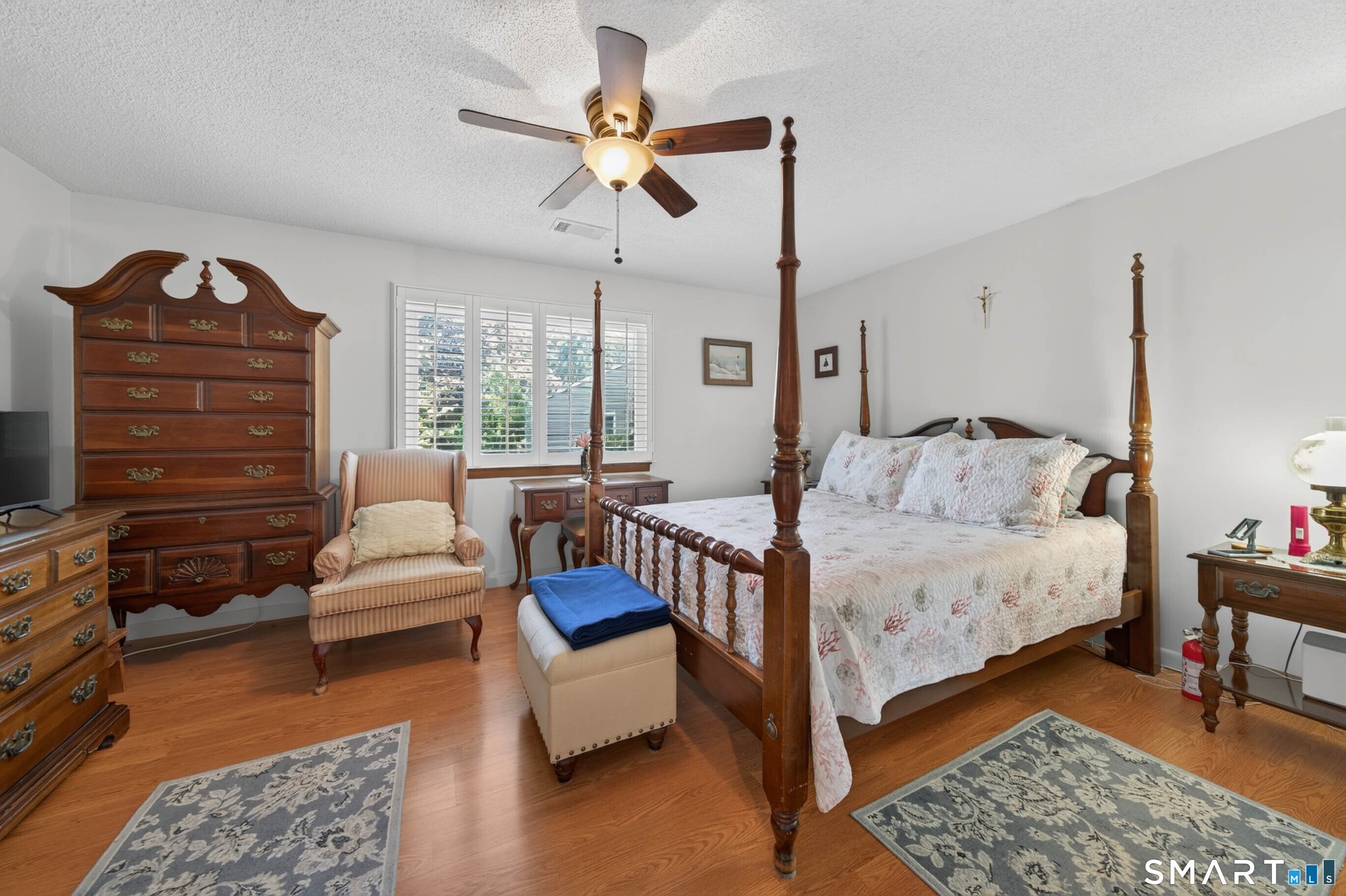 40 Foxon Hill Road New Haven CT 06513