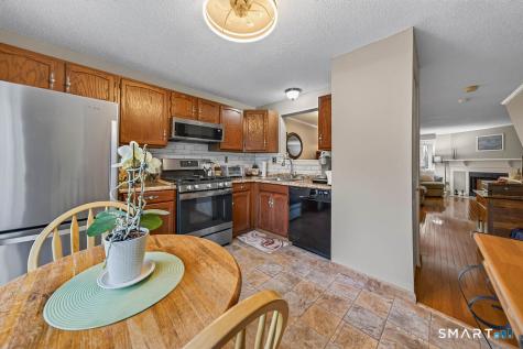 40 Foxon Hill Road New Haven CT 06513