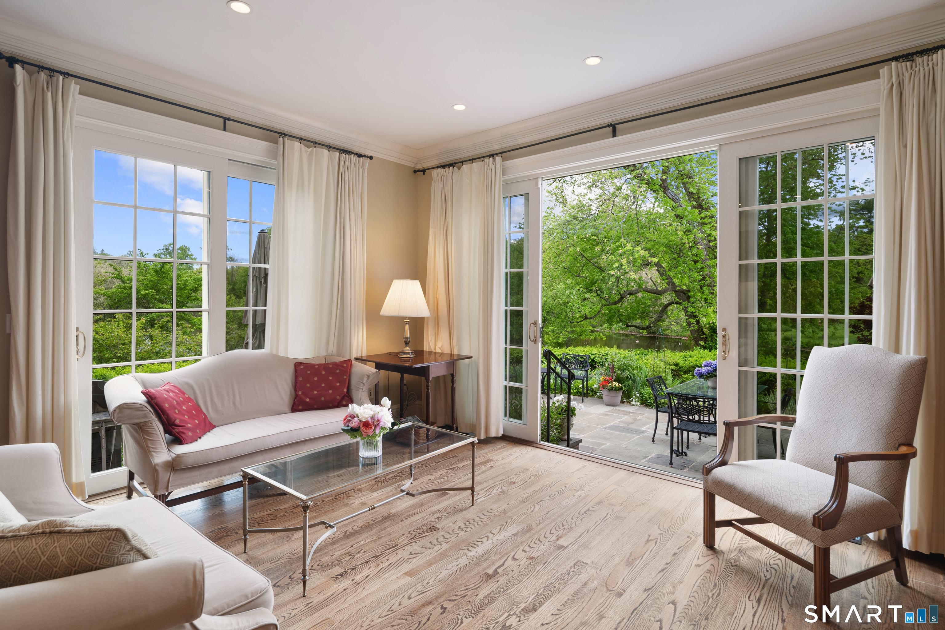 36 Richmond Hill Road New Canaan CT 06840