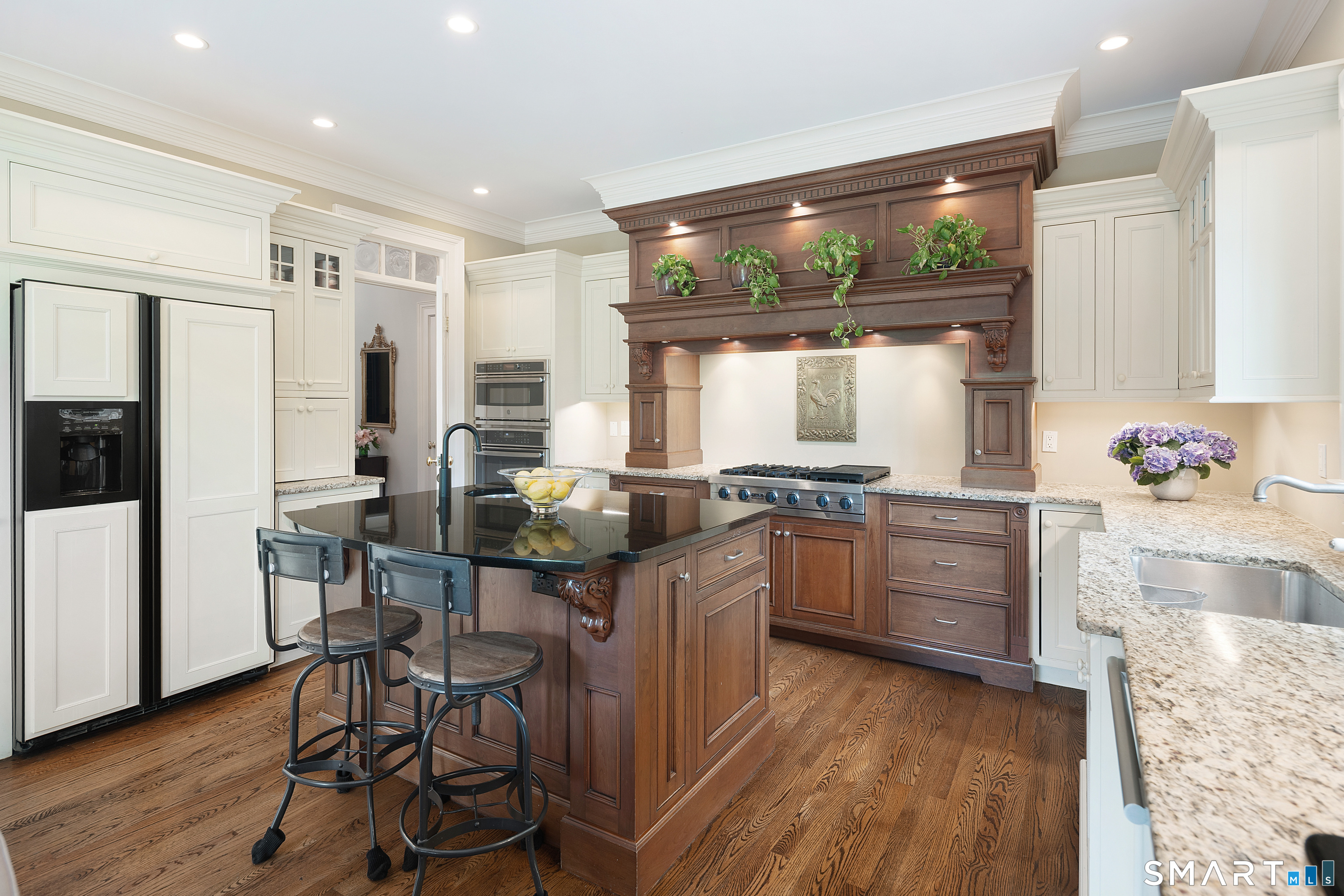 36 Richmond Hill Road New Canaan CT 06840
