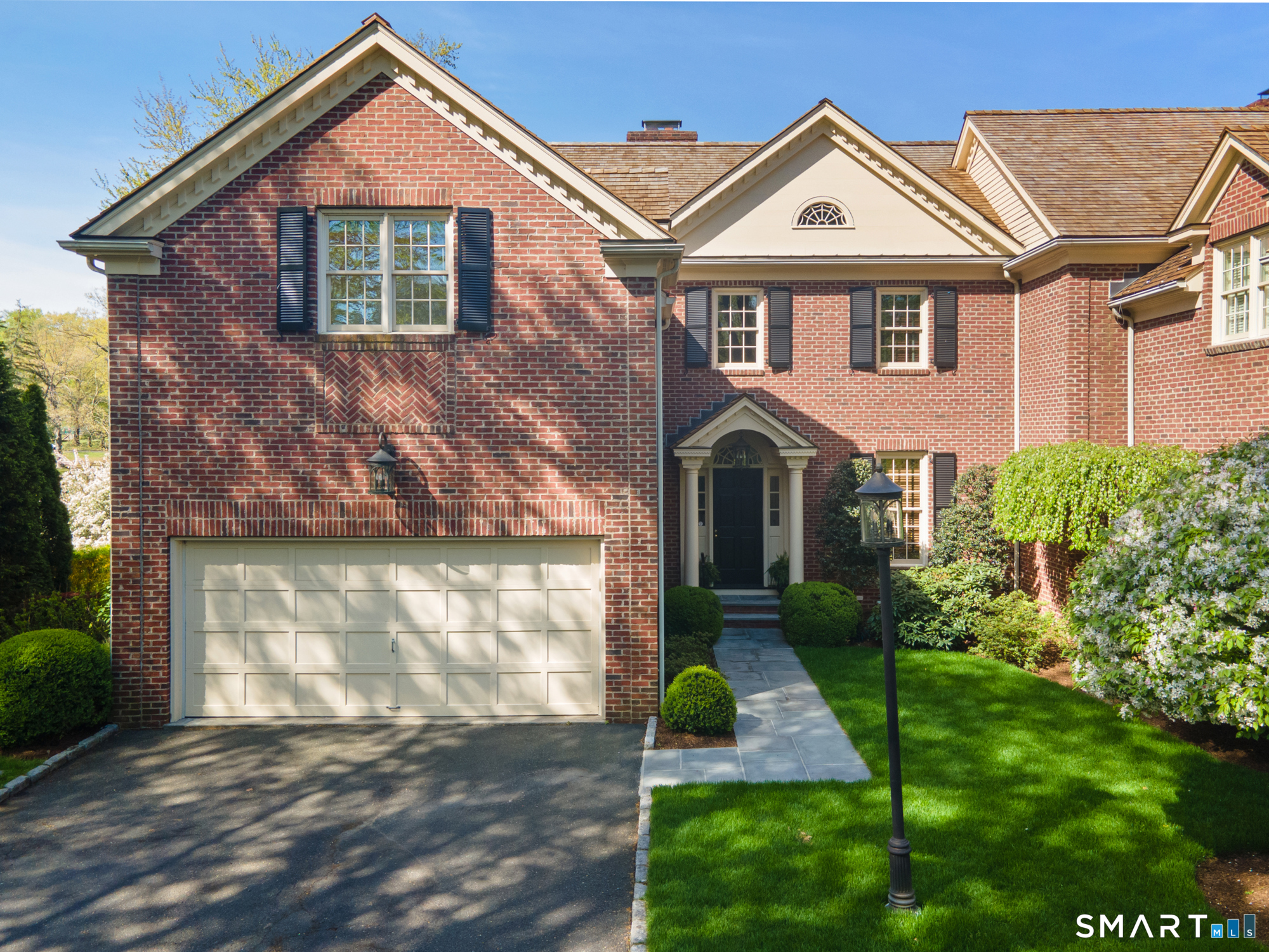 36 Richmond Hill Road New Canaan CT 06840