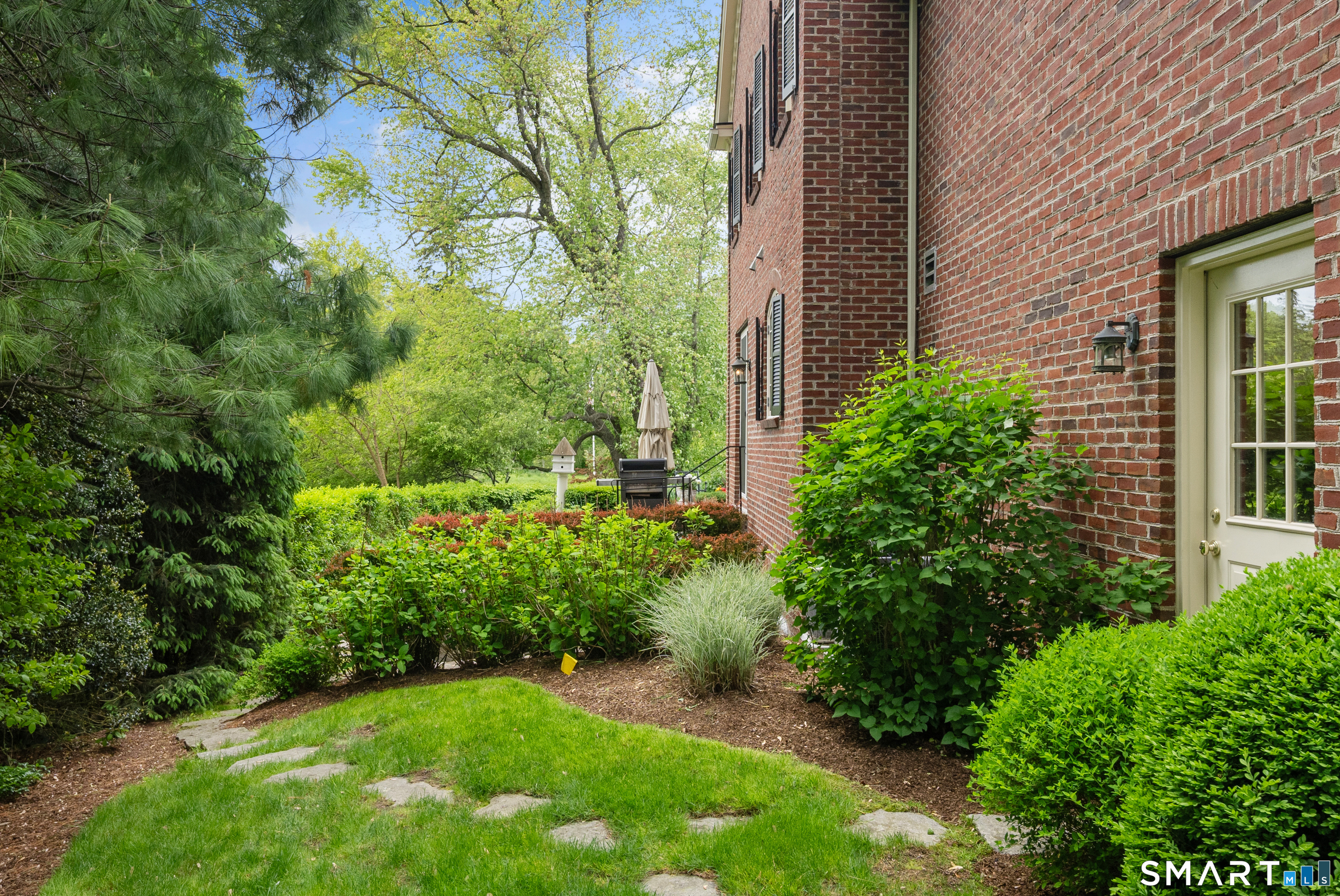 36 Richmond Hill Road New Canaan CT 06840