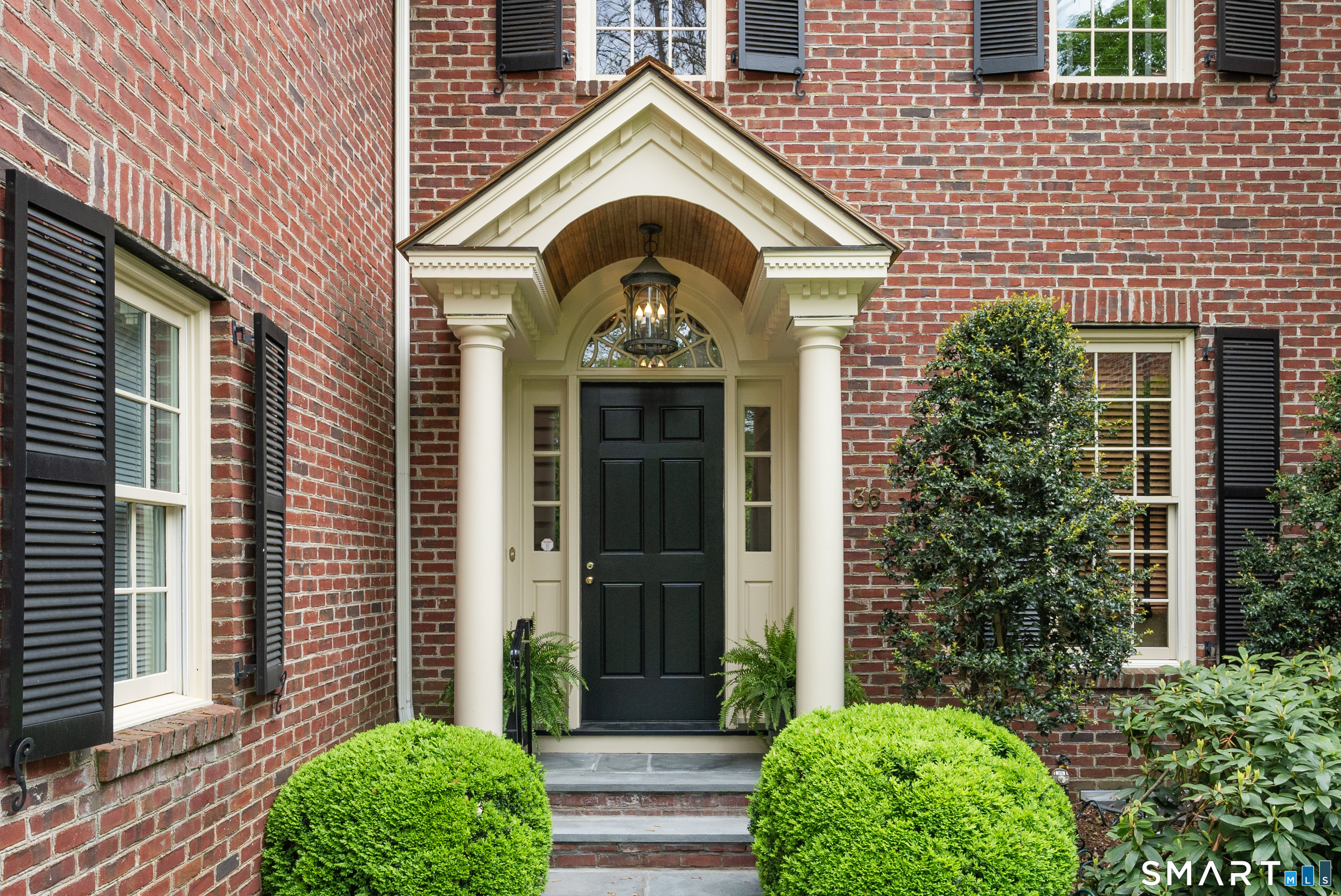 36 Richmond Hill Road New Canaan CT 06840