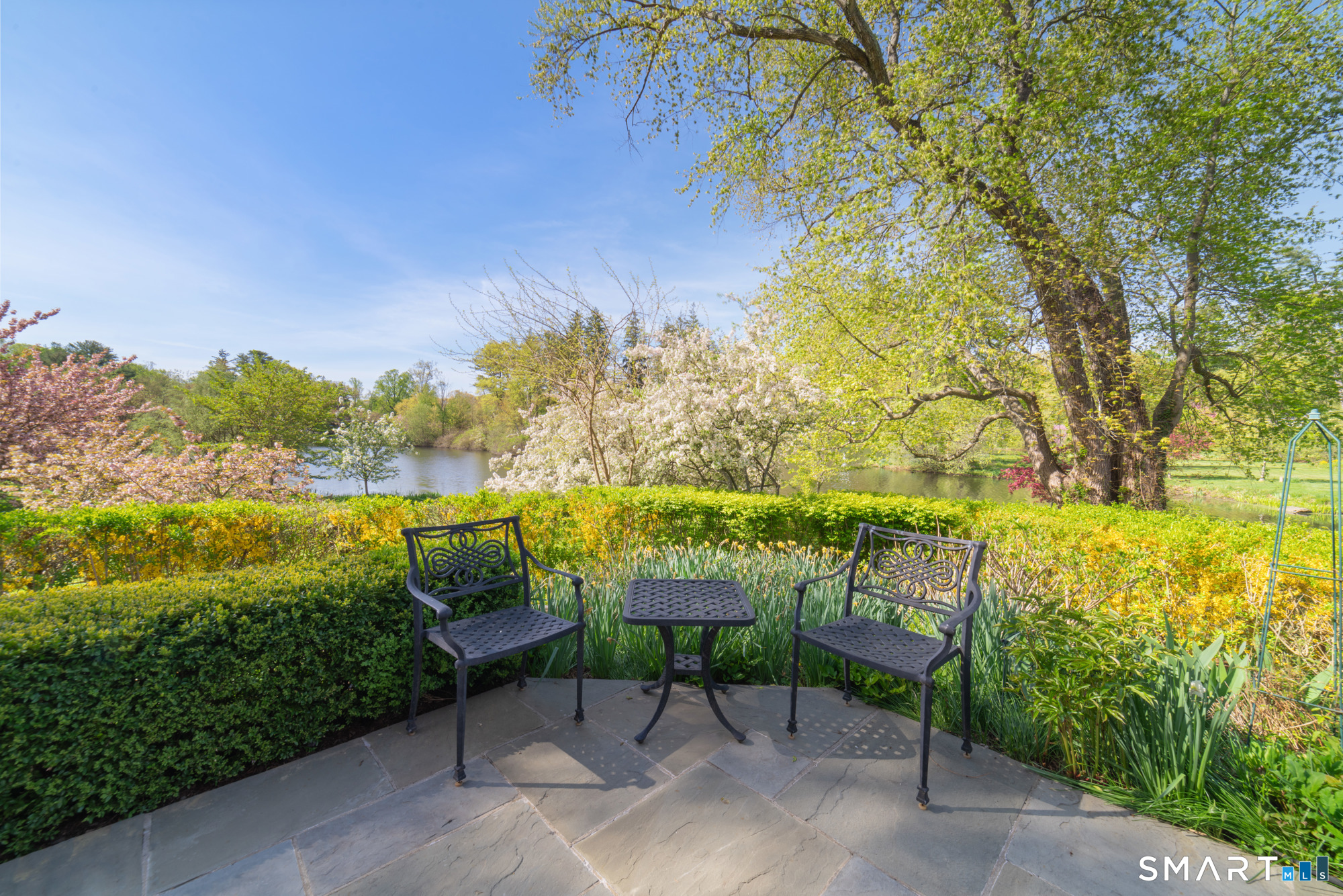 36 Richmond Hill Road New Canaan CT 06840