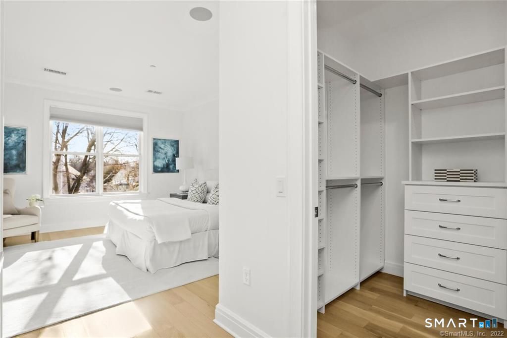 304 Gramercy Park New Canaan CT 06840