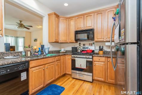 111 Pondview Circle Beacon Falls CT 06403