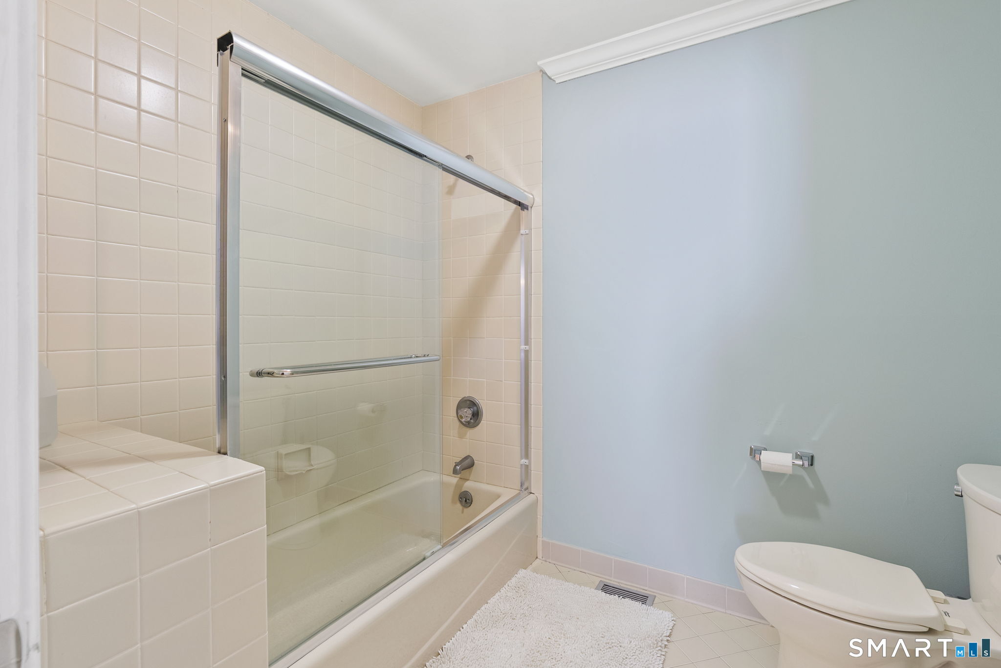 38 Harbour Close New Haven CT 06519