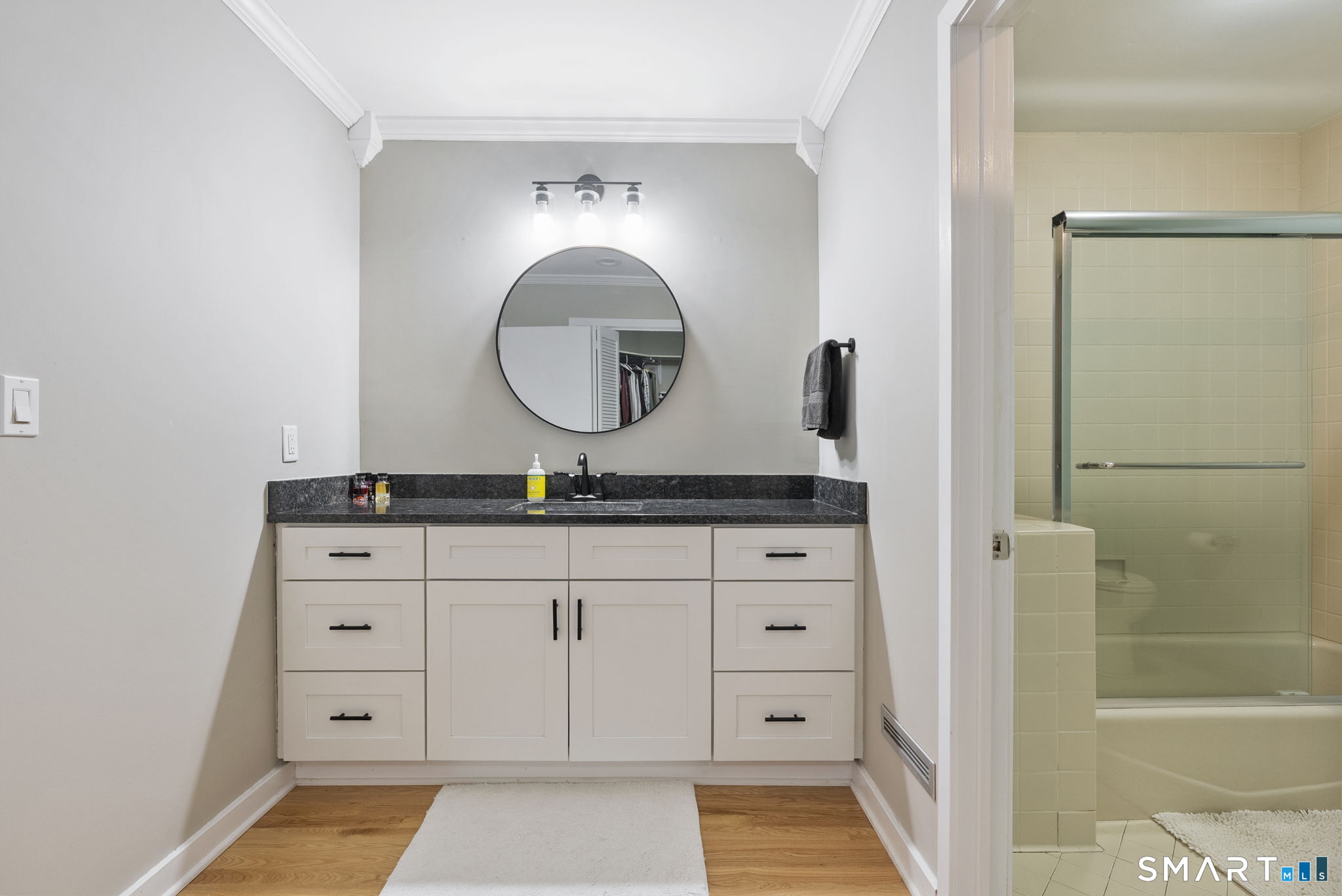 38 Harbour Close New Haven CT 06519