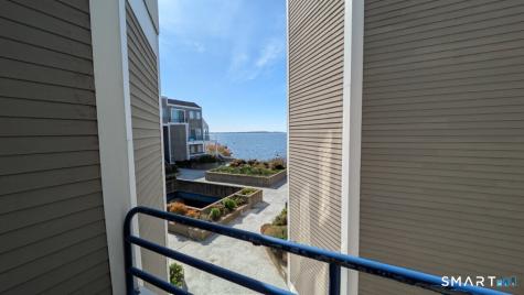 38 Harbour Close New Haven CT 06519