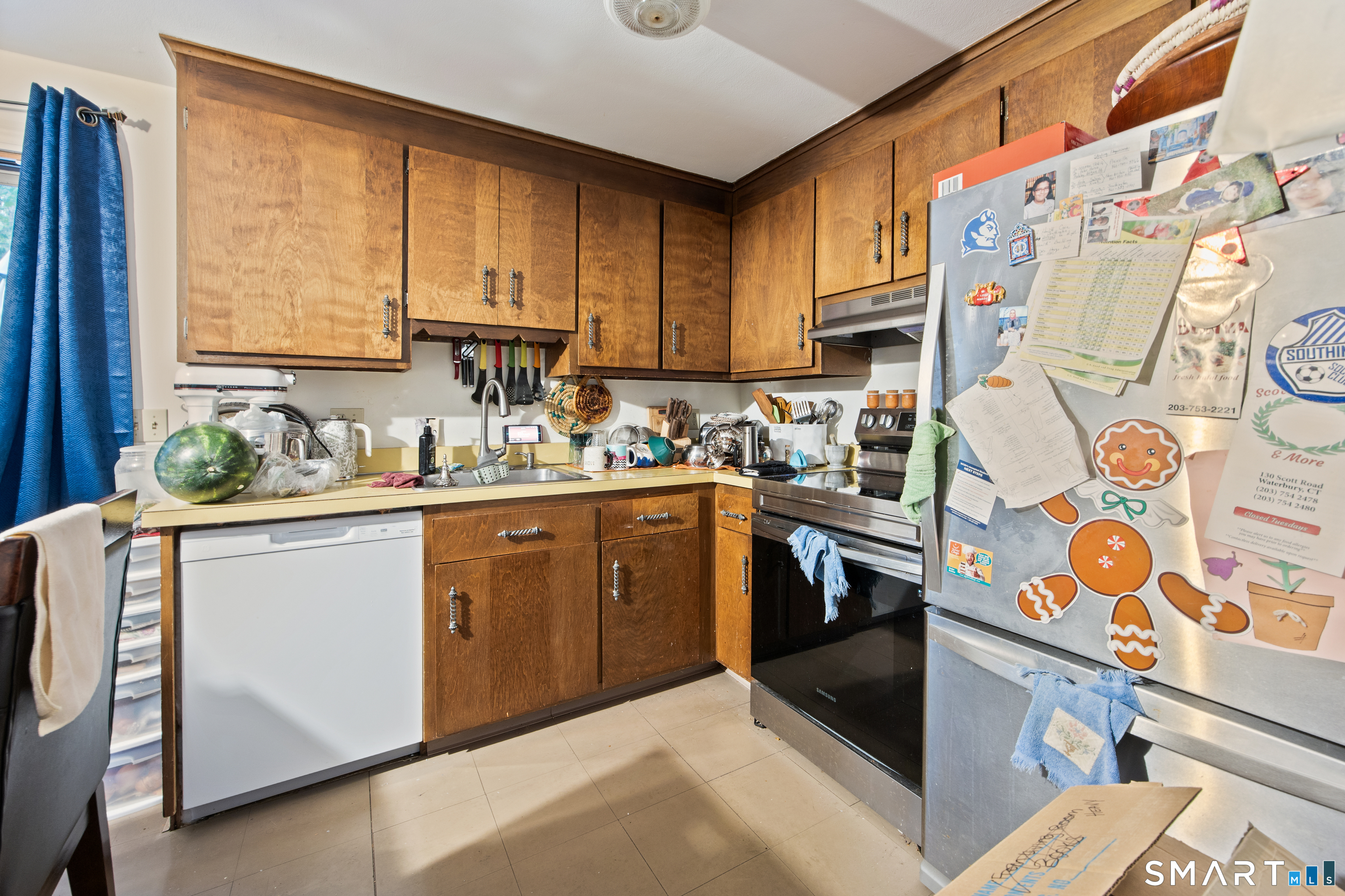 1581 Meriden Waterbury Tp Turnpike Southington CT 06489
