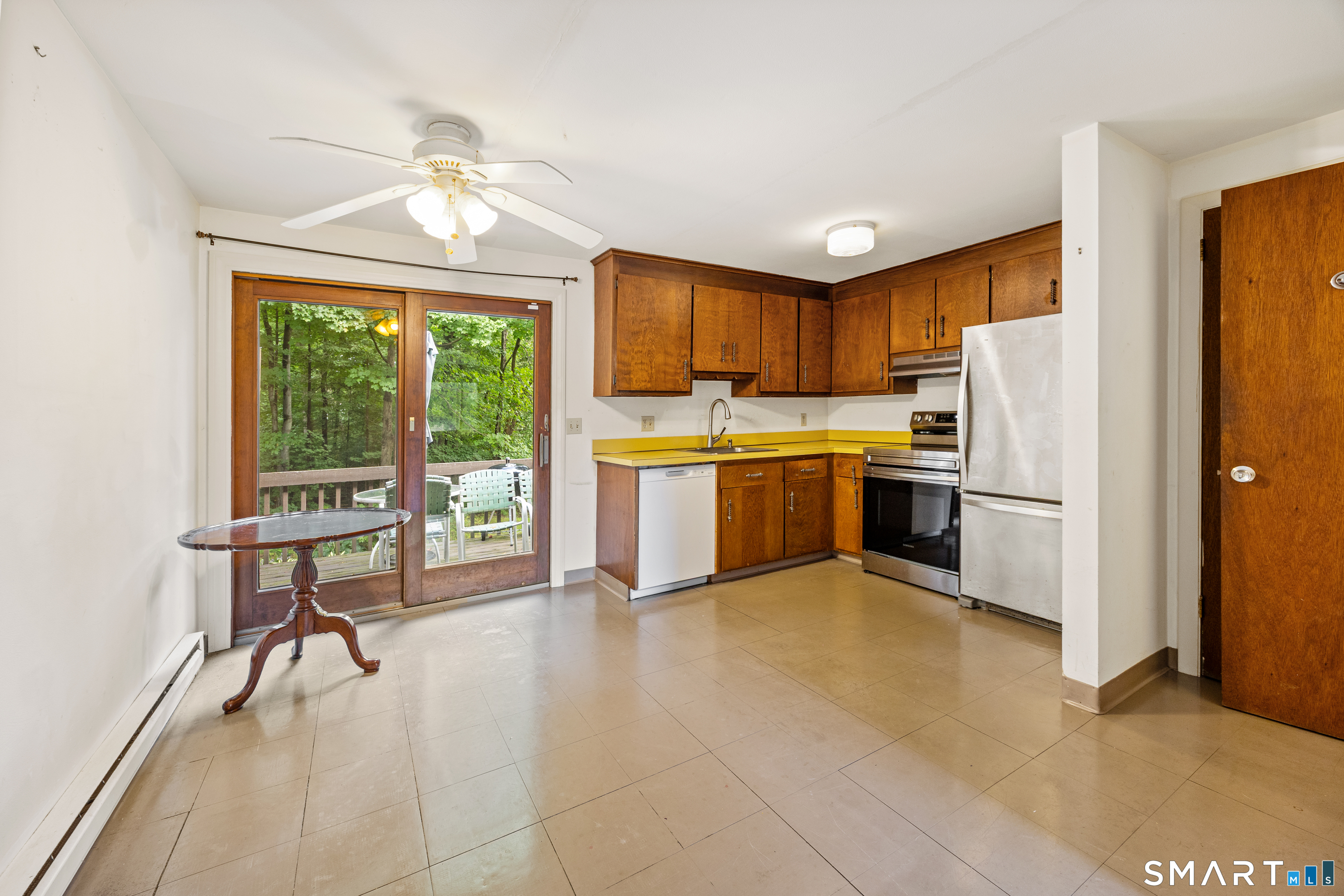 1581 Meriden Waterbury Turnpike Southington CT 06489