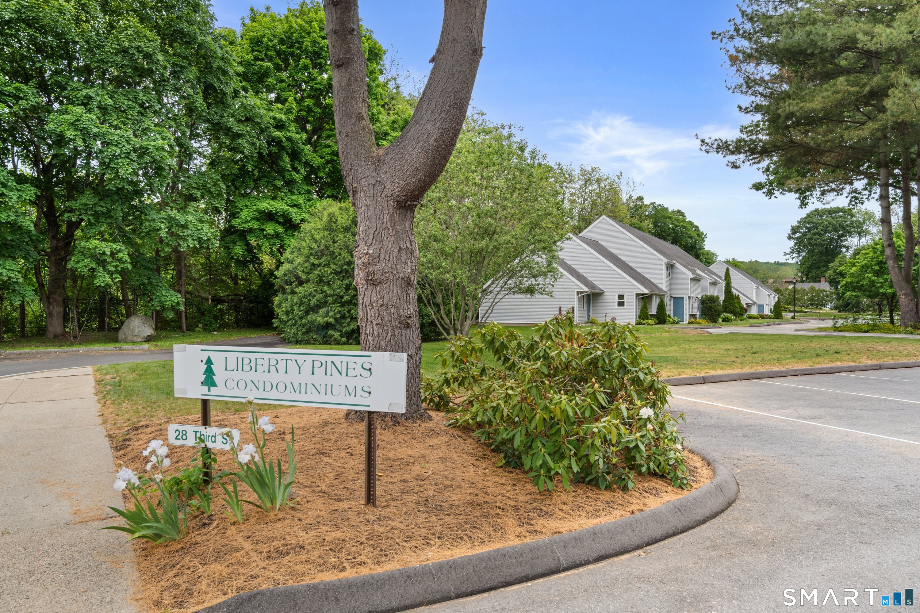 3 Liberty Pines Ansonia CT 06401