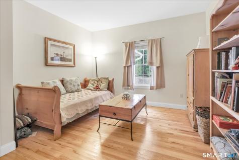 107 Meadow Brook Road Oxford CT 06478