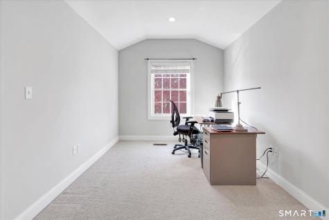 107 Meadow Brook Road Oxford CT 06478