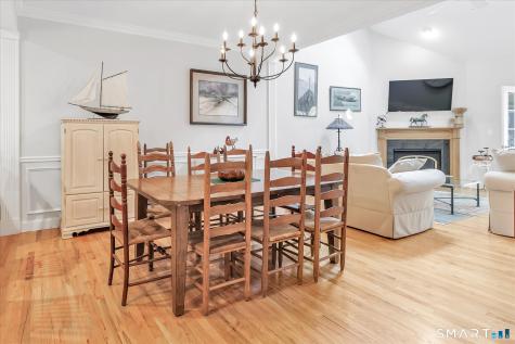 107 Meadow Brook Road Oxford CT 06478
